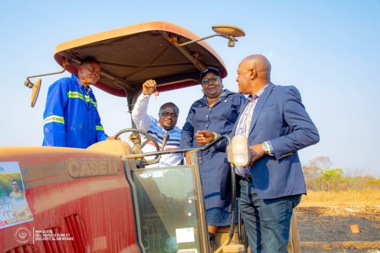 Grand Katanga : Muhindo Nzangi lance la campagne agricole 2025-2026
