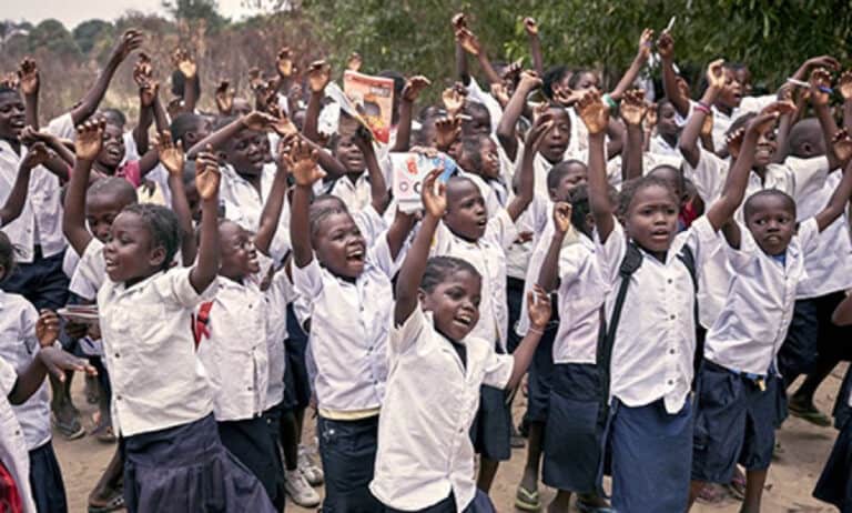 Beni :  Plus de 5000 enfants de militaires toujours sans école un mois après la rentrée