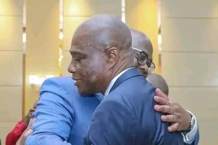 RDC : Martin Fayulu rejette la main tendue de Tshisekedi à Kagame et plaide pour un dialogue national inclusif