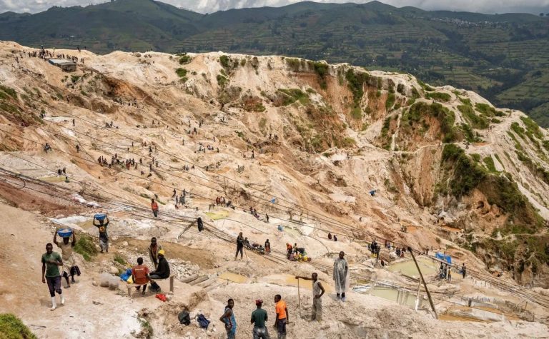 Kivu : Le gisement stratégique de Rubaya paralysé par un litige judiciaire et l’insécurité
