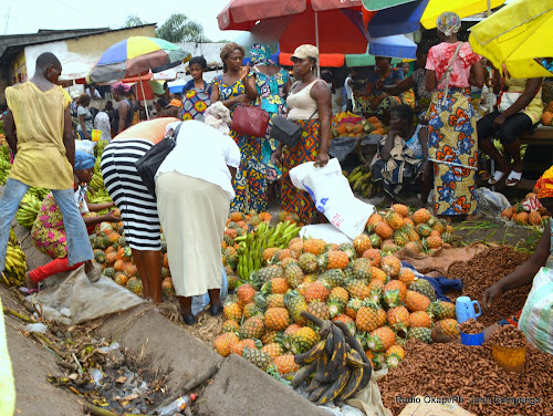 Kinshasa : Les vendeurs de Matadi-Kibala appelés à libérer l&rsquo;espace occupé illégalement pour la construction d&rsquo;un marché moderne