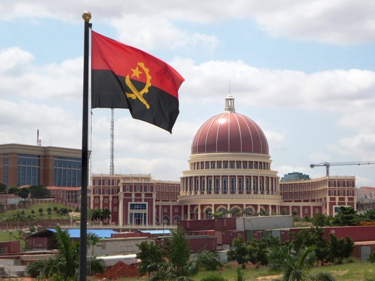 João Lourenço appelle au respect des accords de paix sur la RDC
