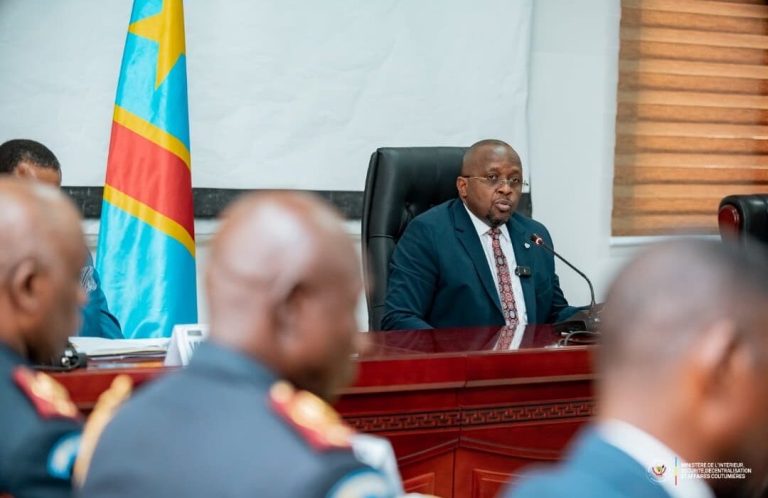 RDC : Un atelier national évalue la situation sécuritaire à Uvira pour le rétablissement de l’autorité de l’État