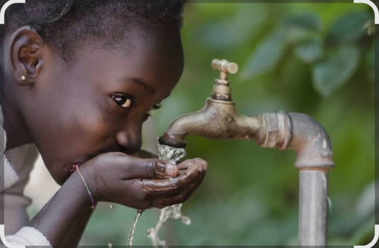 Maï-Ndombe : Des forages d’eau potable opérationnels à Kutu dans le cadre du programme provincial