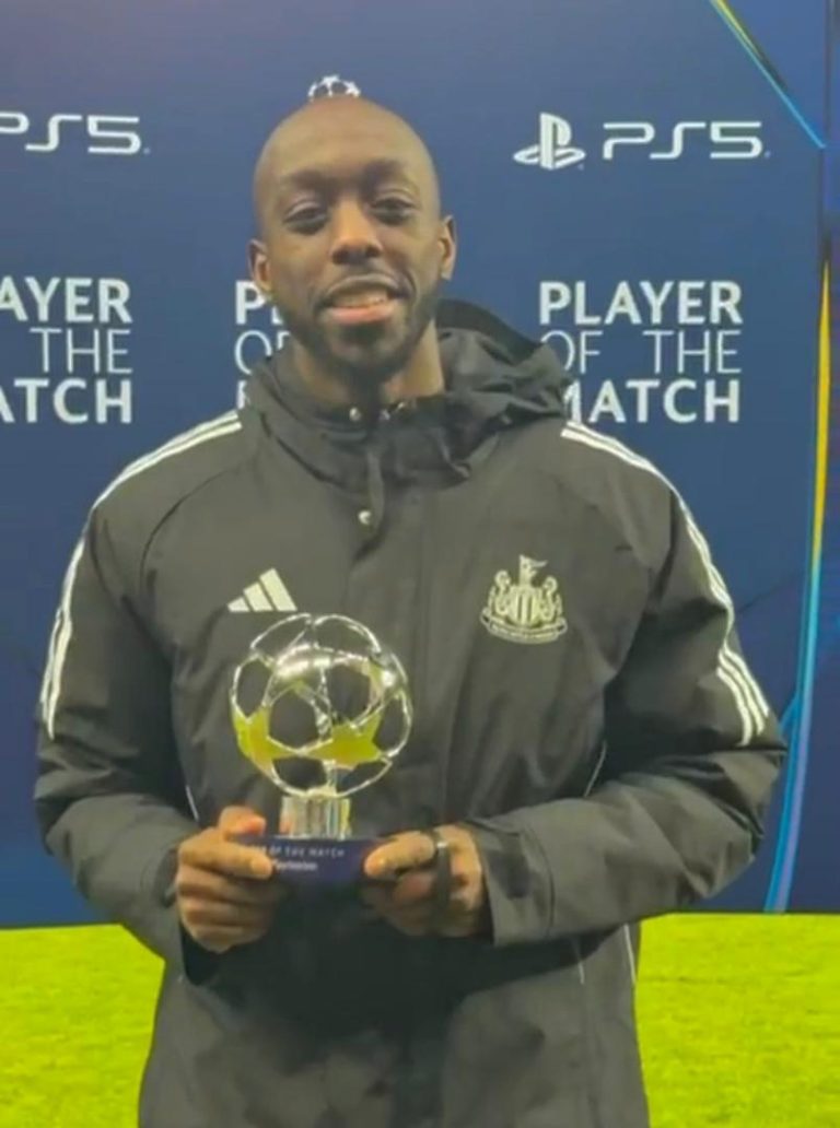 Ligue des champions : Yoan Wissa élu homme du match après la victoire de Newcastle contre le PSV (3-0)