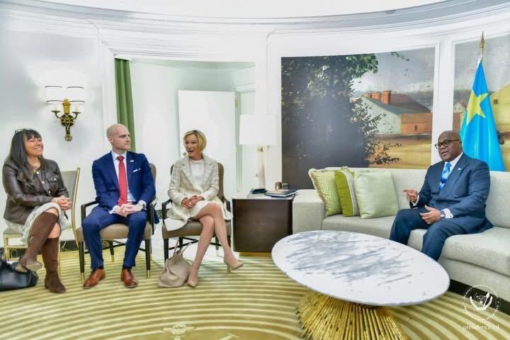 Washington : Félix Tshisekedi rencontre Paula White-Cain après le National Prayer Breakfast