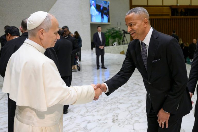 RDC : Moïse Katumbi reçu par le pape Léon XIV pour évoquer la crise sécuritaire dans l’Est