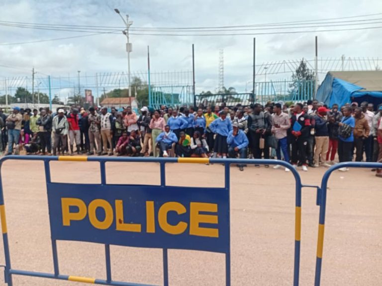 Kolwezi : Ouverture d’un procès en flagrance contre 17 présumés criminels à la place de la Poste
