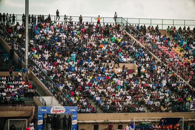 RDC : Le ministère des Sports suspend les matchs officiels au stade Tata Raphaël