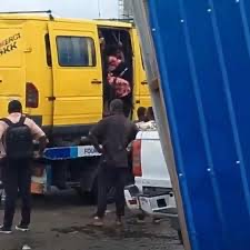 Kinshasa : Un bus “207” embarqué par la fourrière avec ses passagers à bord avant d’être relâché