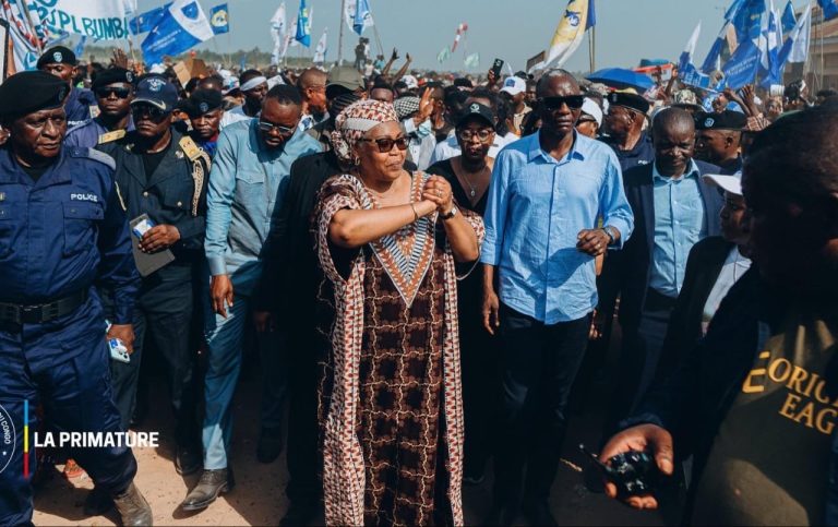 Mongala : Judith Suminwa inspecte les travaux de protection anti-érosive et de modernisation de la ville de Bumba