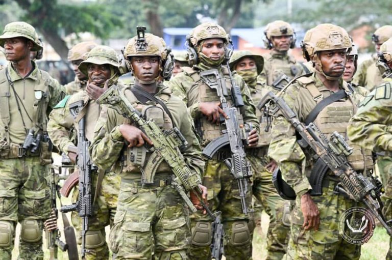 Cessez-le-feu dans l’Est : Kinshasa réaffirme son engagement tout en revendiquant son droit à la légitime défense