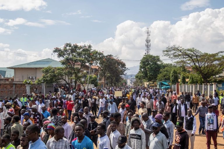 Sud-Kivu : La Société civile plaide pour le rapatriement volontaire de plus de 40 000 réfugiés congolais au Burundi