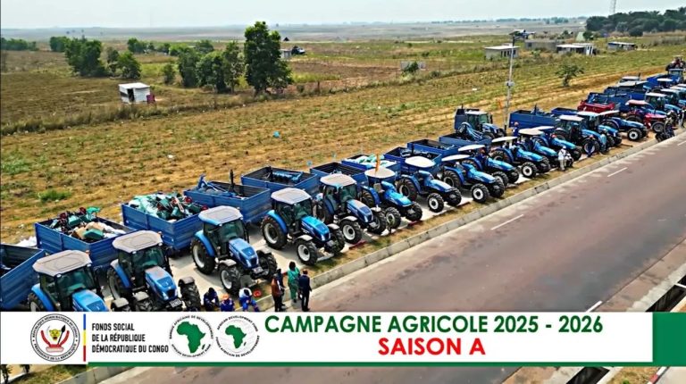 Kongo Central : Muhindo Nzangi évalue 500 hectares de maïs à l’INERA/Gimbi