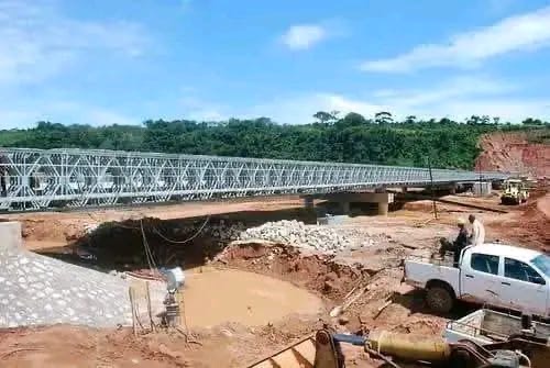 Menacé d’effondrement, le pont Loange fait l’objet de travaux de sauvegarde entre le Kwilu et le Kasaï