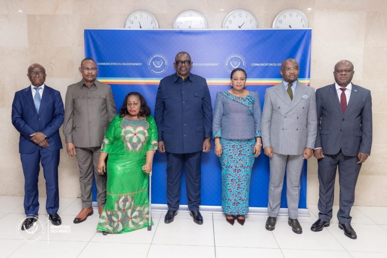 RDC: Louis Watum met les batteries en marche pour la réussite du programme « Debout Jeunes Congolais »