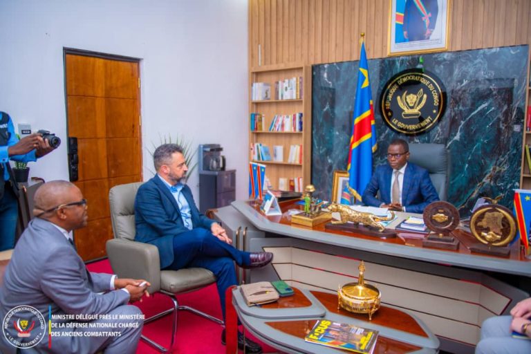 RDC : Éliezer Ntambwe sollicite l’appui des États-Unis pour renforcer le programme DDR