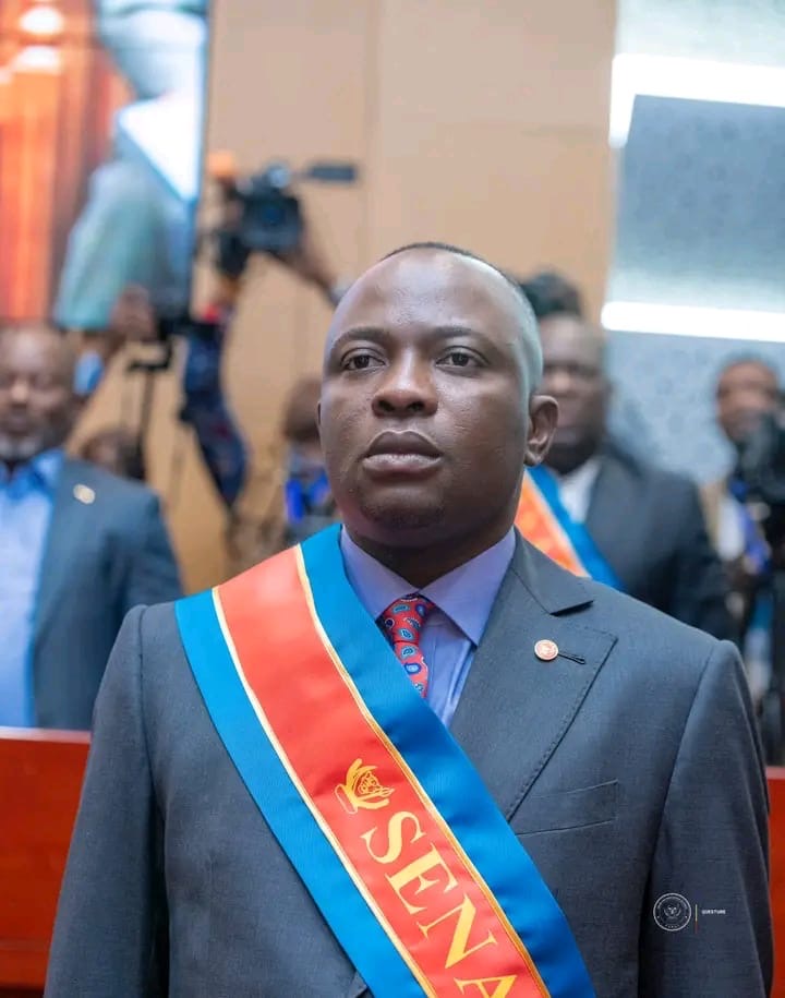RDC : Le sénateur Jean Tshisekedi exige des comptes à la DGCMP sur la gestion des marchés publics