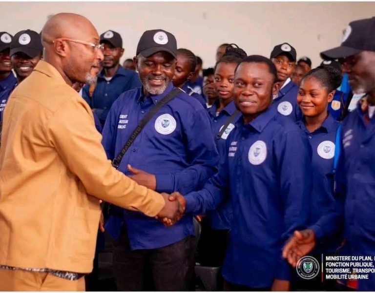 Kinshasa : le ministre provincial des Transports, Jésus-Noël Sheke, recadre les agents taxateurs
