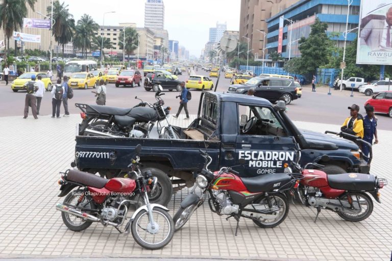 Motos à Kinshasa : Le gouvernement provincial met fin à la suspension et accorde un moratoire de 45 jours