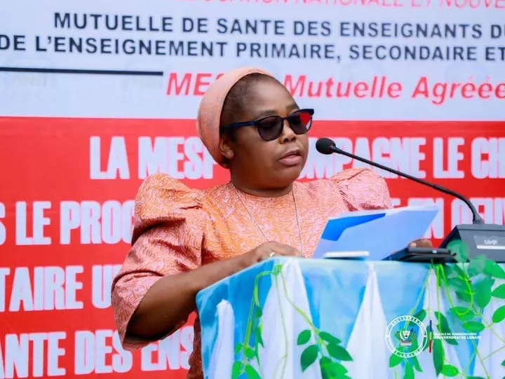 Lomami : Le vice-gouverneur Célestin Kayembe lance la mutuelle de santé des enseignants à Kabinda