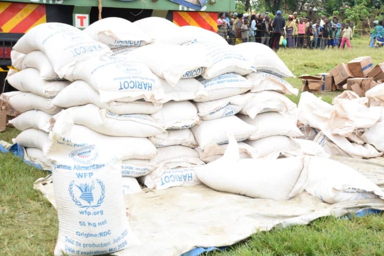 Nord-Kivu : PAM et Caritas distribuent des vivres aux déplacés internes à Bashali