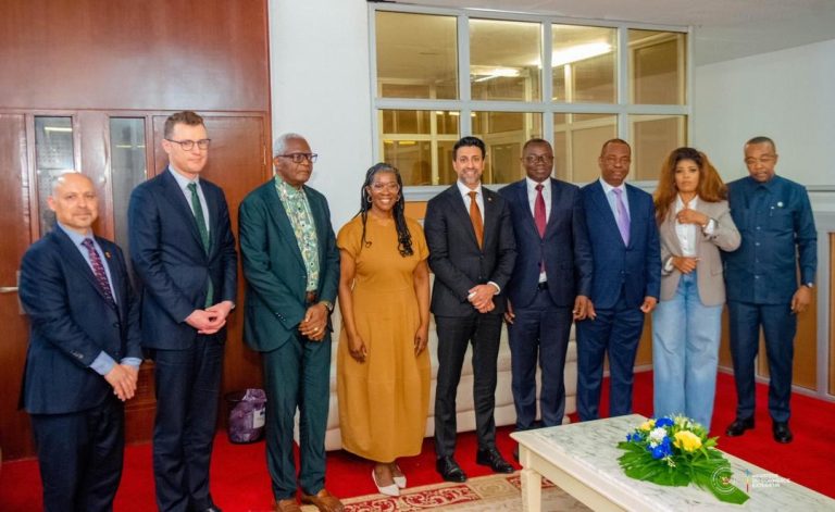 RDC-Canada : Julien Paluku courtise les investisseurs à Yaoundé