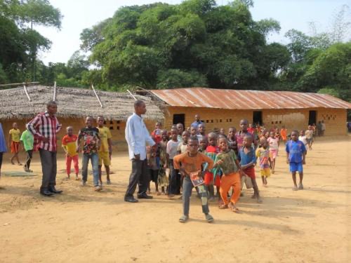 Kongo-Central : Deux mois d’arriérés de salaire, les enseignants de Boma menacent de déclencher une grève