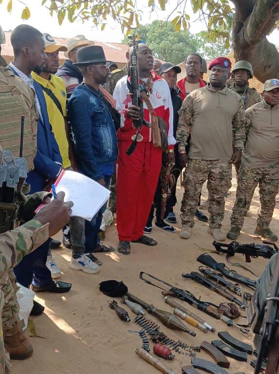 Kwamouth : Des combattants Mobondo déposent les armes et se rendent aux FARDC