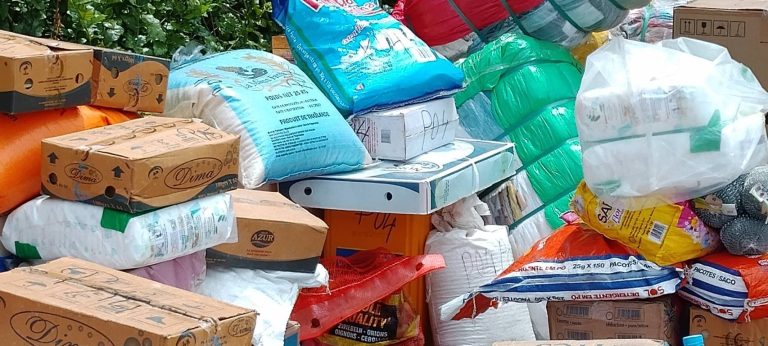 Kongo-Central : 119 cartons de poissons et plus de 240 poulets avariés incinérés à Kisantu