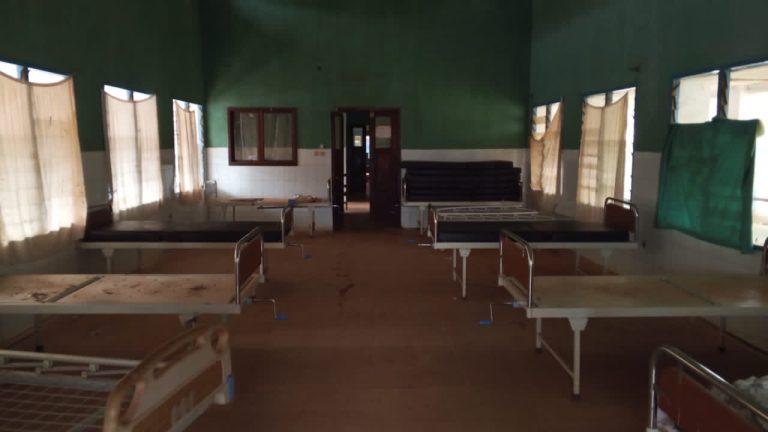 Sud-Ubangi : Grève illimitée des professionnels de santé non médecins, l’État sommé d’agir