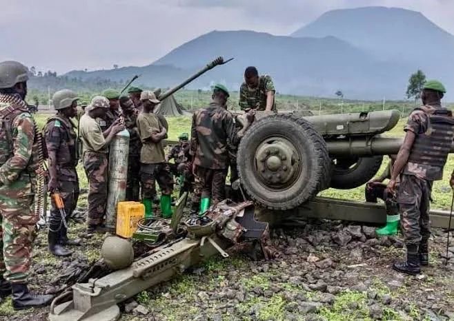 Ituri : Les forces conjointes FARDC-UPDF détruisent quatre bastions des ADF à Mambasa