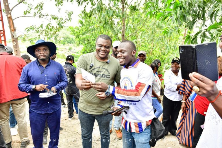 Kinshasa : Auguy Kalonji lance officiellement la Cité Kalonji et honore ses collaborateurs