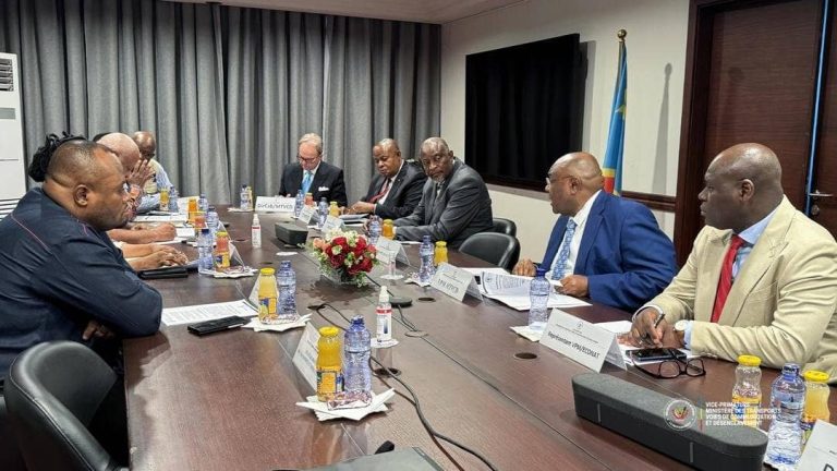 Kinshasa échappe au chaos : Jean-Pierre Bemba arrache la fin de la grève des chauffeurs