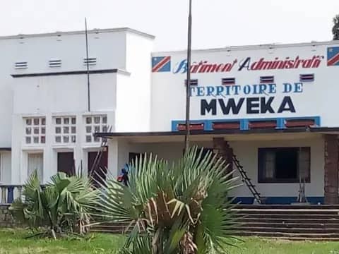Kasaï : Psychose à Mweka autour de rumeurs de “vol d’organes génitaux”, le gouvernement provincial appelle au calme