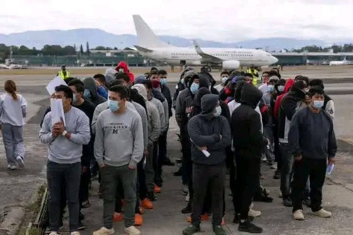 Kinshasa accueille un nouveau contingent de migrants expulsés des États-Unis