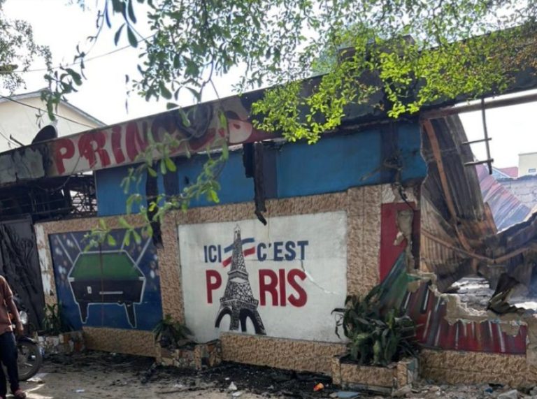 Kinshasa : La discothèque “Parc des Princes” ravagée par un incendie à Bandalungwa