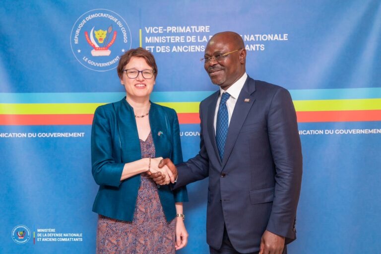 Coopération militaire : La RDC et le Royaume-Uni font le point sur les programmes de stabilisation