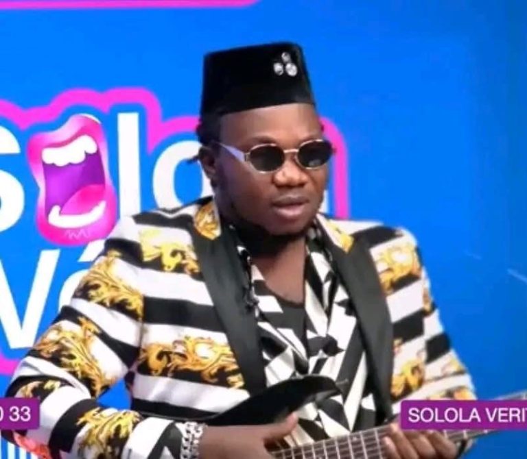 Fuite ou maladie ? Charly Solo brise le silence depuis la France et rétablit la vérité