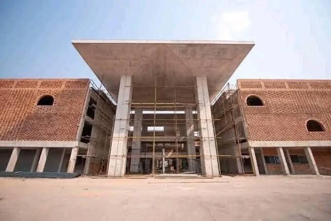 Kinshasa : Magloire Kabemba lance les souscriptions pour la réouverture du Grand Marché Zando
