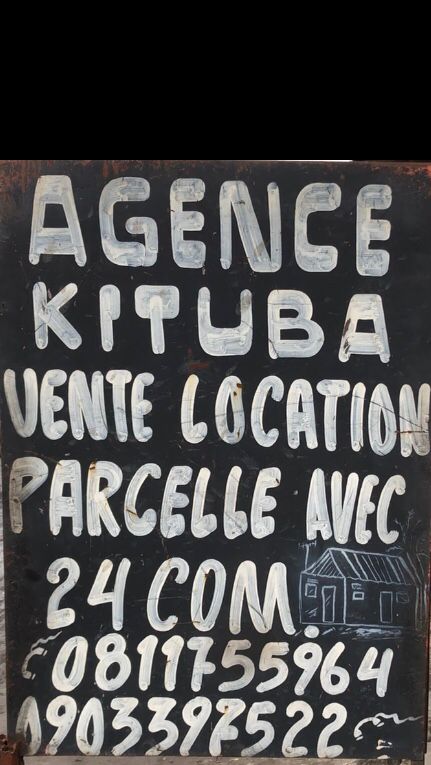 Kinshasa : Des garanties locatives excessives plongent les habitants dans une crise du logement