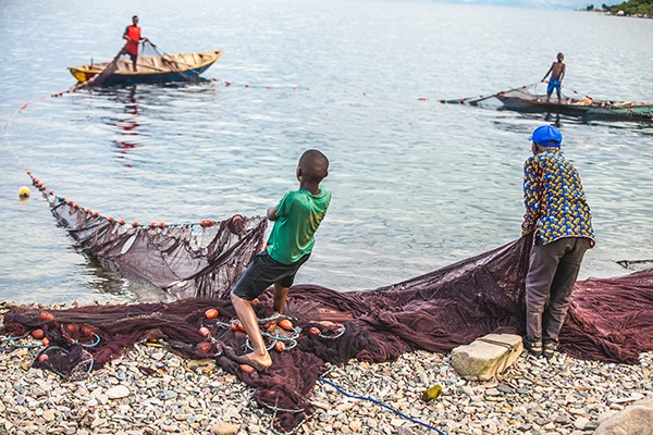 Tanganyika : La suspension de la pêche sur le lac Tanganyika contestée par les pêcheurs