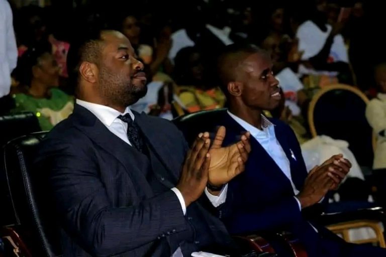 Débat religieux sur la Constitution : « L’onction ne rend pas impoli », l’évangéliste Epaphras Ikombi répond indirectement à Moïse Mbiye