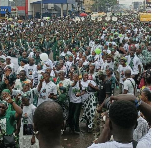 RDC : Les fidèles kimbanguistes commémorent Noël et le 110e anniversaire de Papa Dialungana