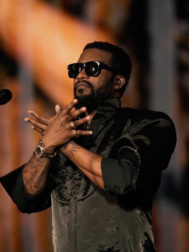 Fally Ipupa devient le premier artiste africain à enchaîner deux dates au Stade de France